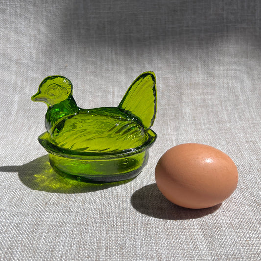 Nesting Hen Bowl & Lid - GREEN APPLE | Hand Blown Glass - Colombia-1