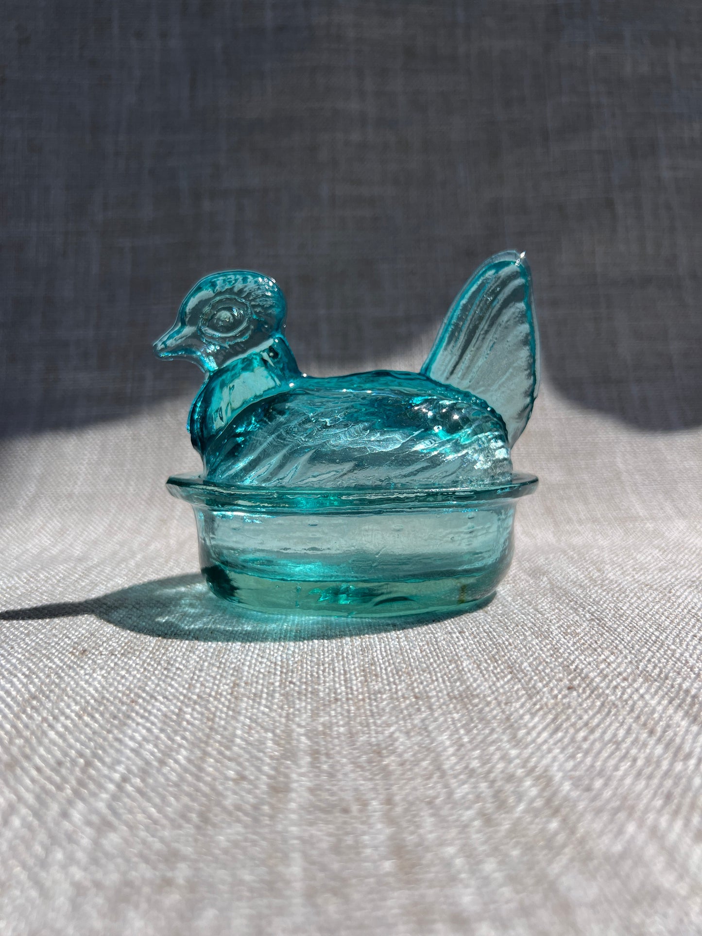 Nesting Hen Bowl & Lid - GLACIER BLUE | Hand Blown Glass - Colombia-2