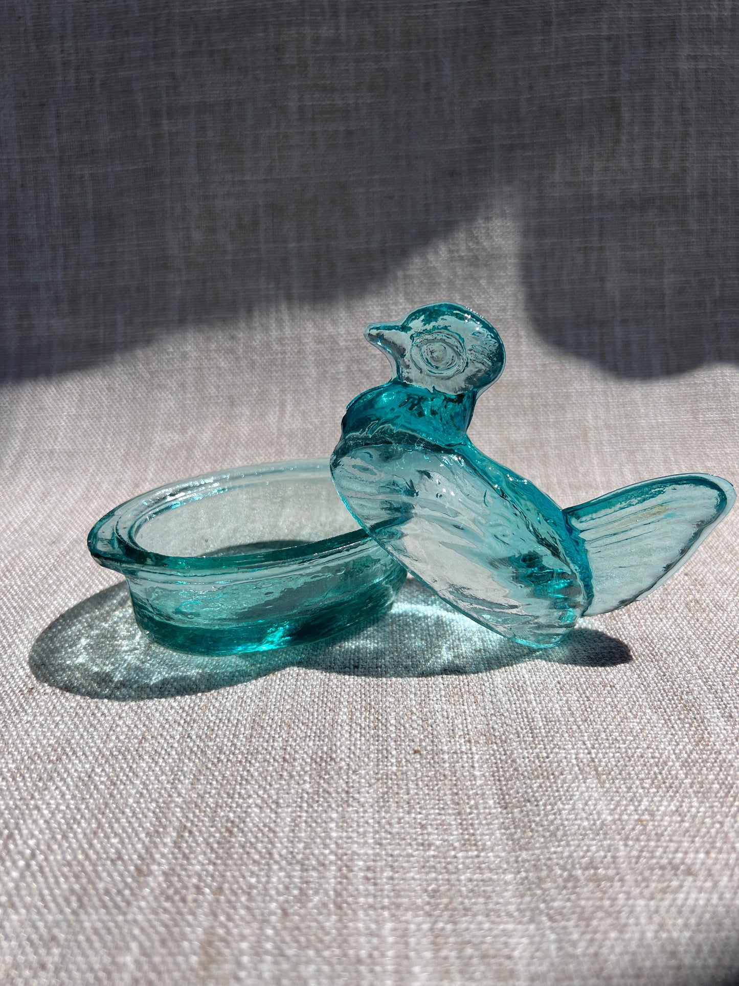 Nesting Hen Bowl & Lid - GLACIER BLUE | Hand Blown Glass - Colombia-4