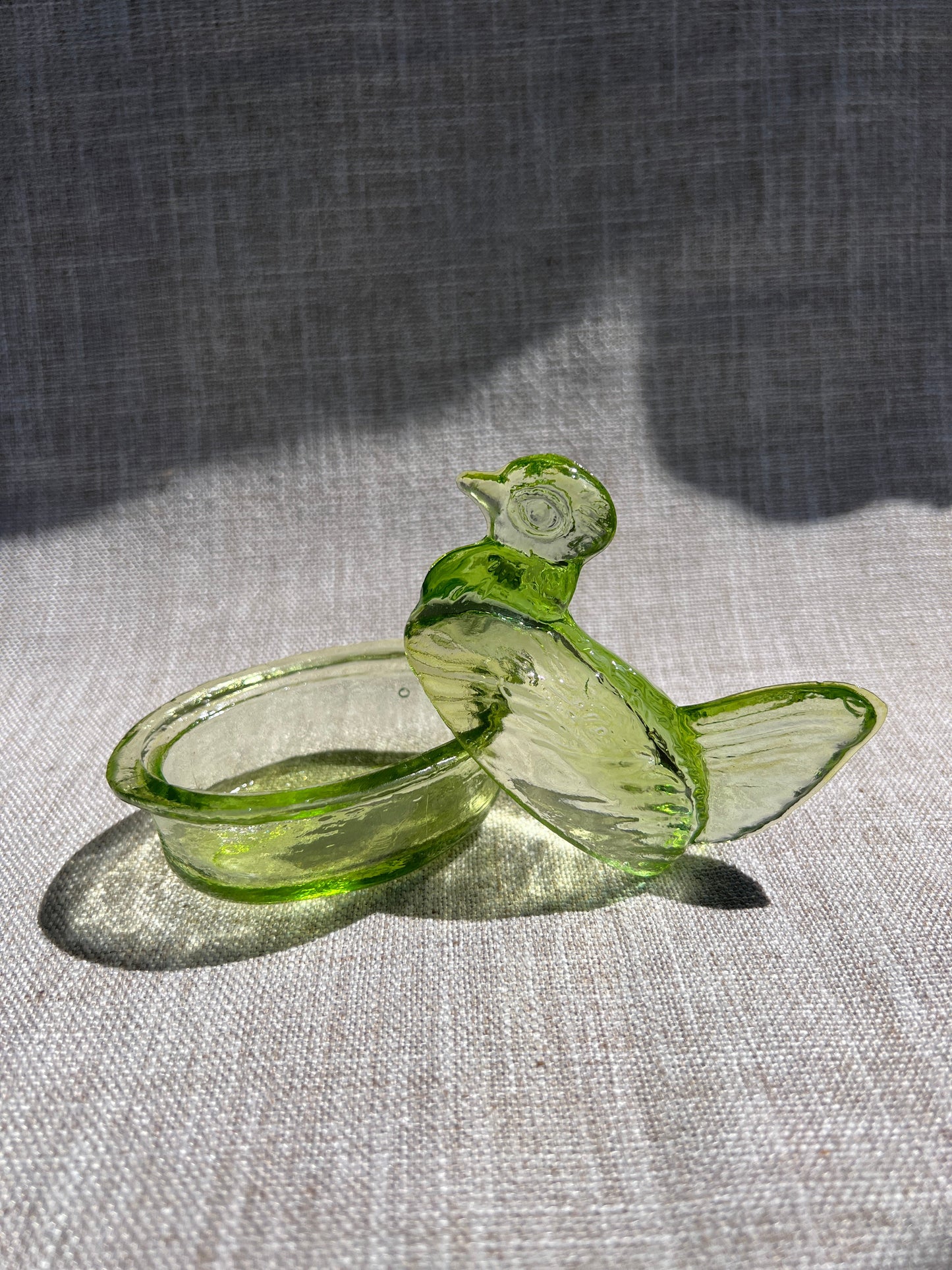 Nesting Hen Bowl & Lid - EUCALYPTUS | Hand Blown Glass - Colombia-2