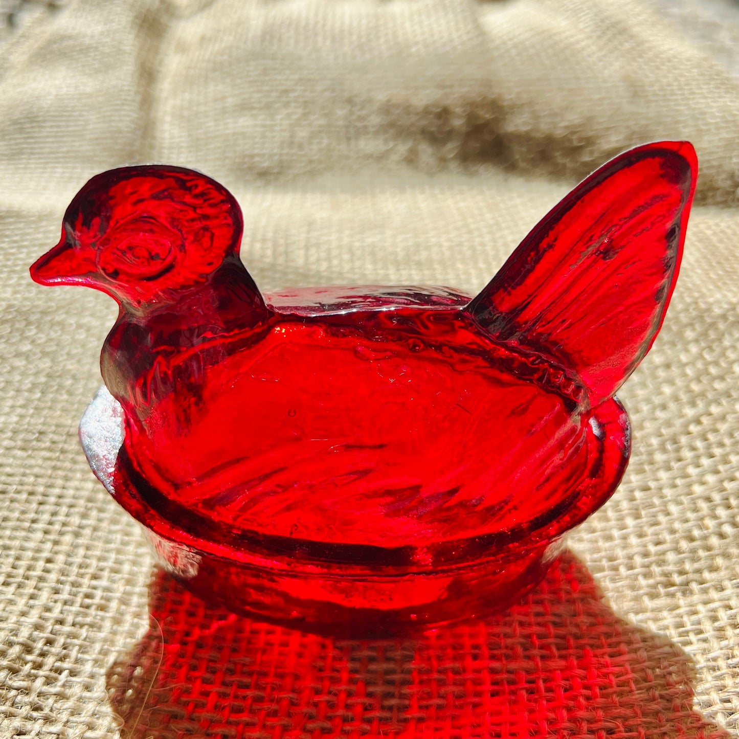 Nesting Hen Bowl & Lid - RUBY RED | Hand Blown Glass - Colombia-4