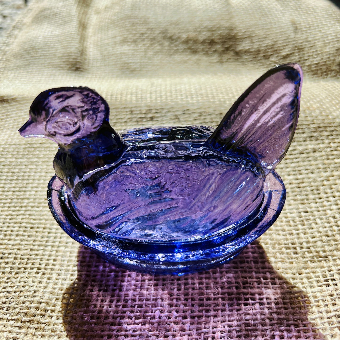 Nesting Hen Bowl & Lid - LAVENDER | Hand Blown Glass - Colombia-2